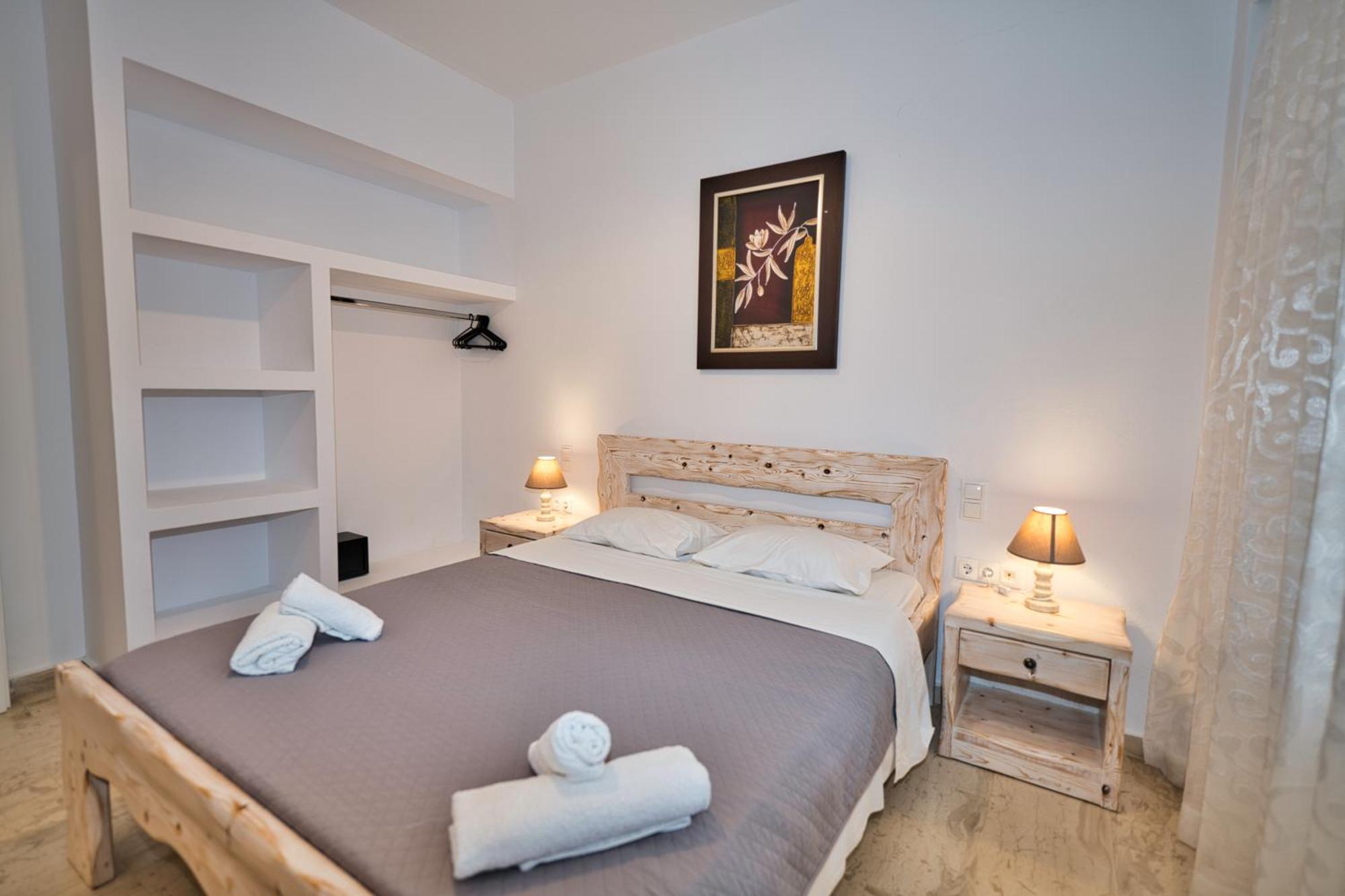 Angira 3* Kamari (Santorini)