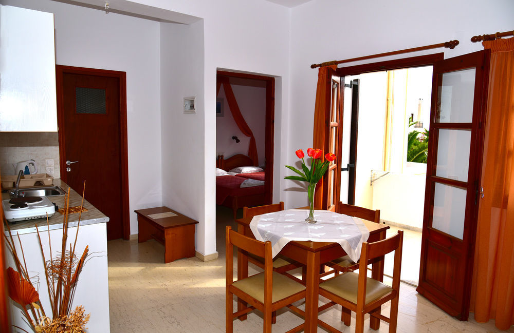 Angira Hotel 3*